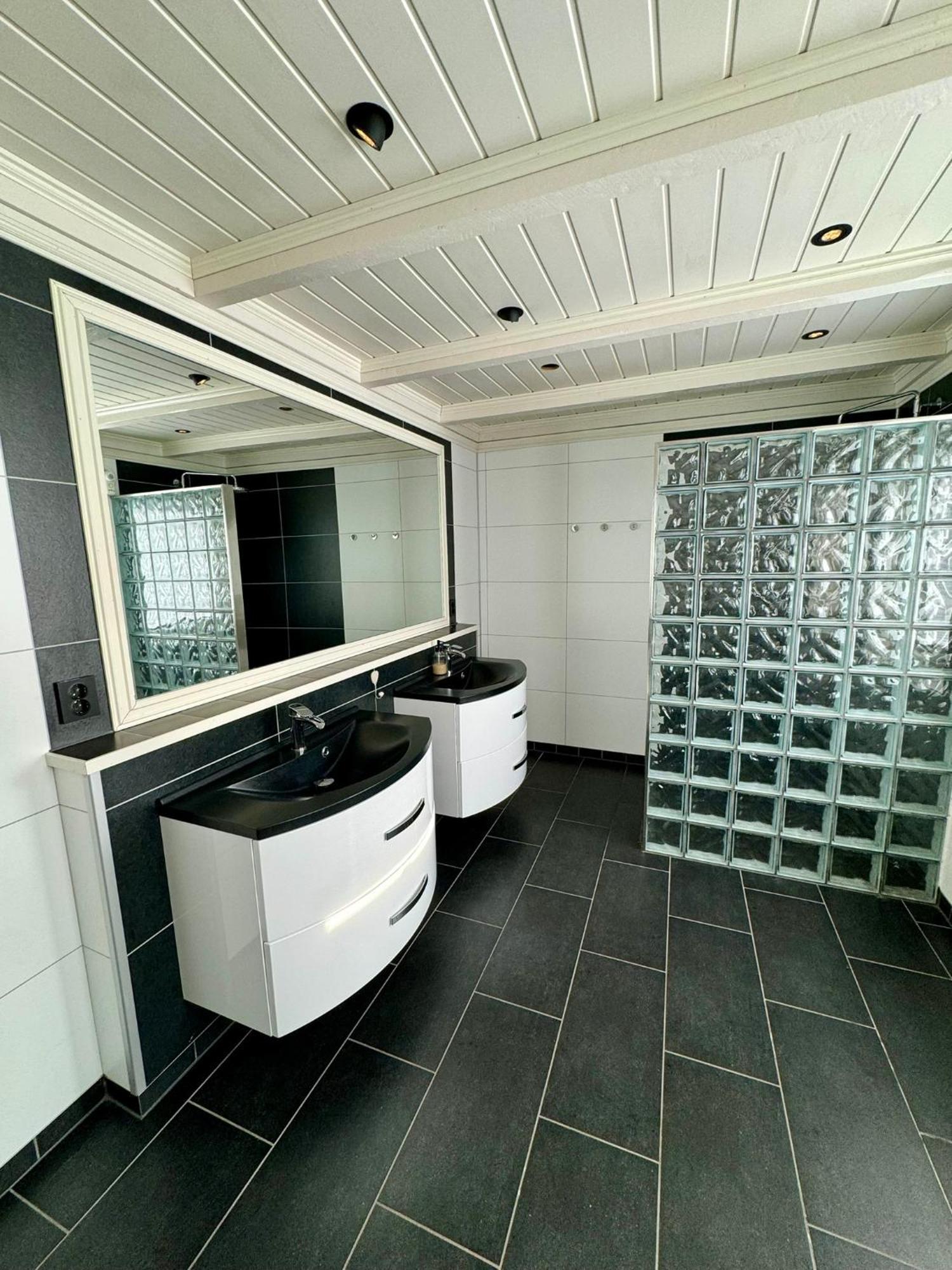 Lofoten Arctic Apartments Ramberg Bagian luar foto